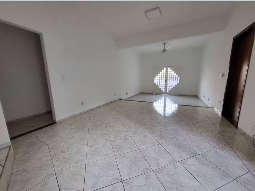 Foto 5 de Casa no Jardim Rio Preto