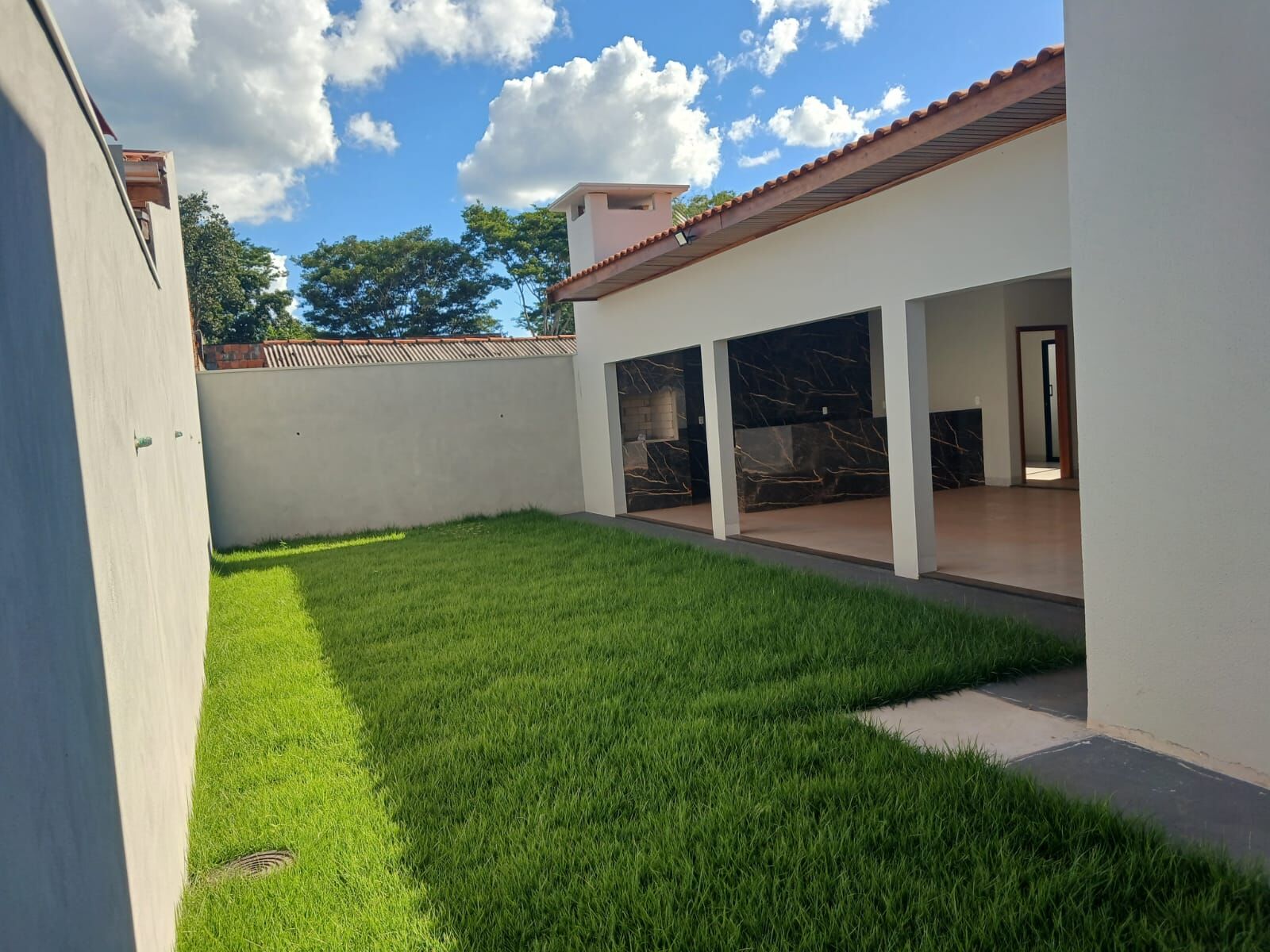 Foto 3 de Casa no Jardim Tangará II
